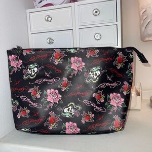 NWT Ed Hardy Black and Pink Skull Floral Cosmetic Bag